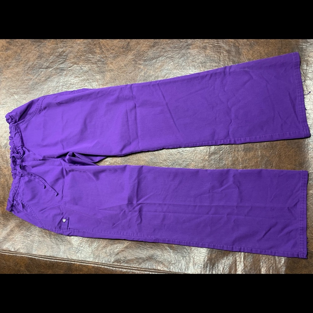 Scrub pants
